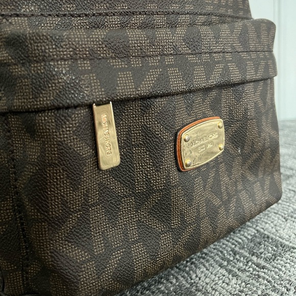 ?Mixhael Kors Bakcpack main image 4